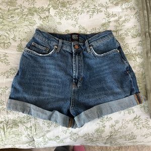 urban outfitters (BDG) denim shorts